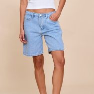 1218ccfbaef928515cd910a00f4d59c112fe1495_CNM3847_1_light_blue_low_rise_baggy_boyfriend_shorts