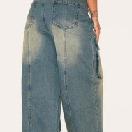 122b2e866f7ad044bc831d828708aca65f9dc6ac_CNH9752_3_plus_vintage_mid_wash_oversized_cargo_pocket_detail_wide_leg_jeans