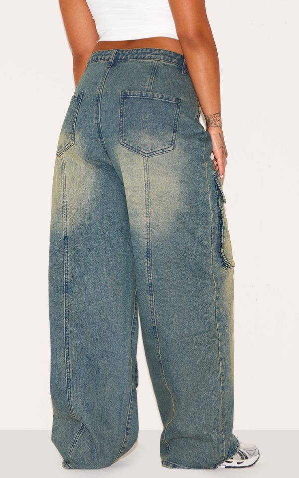 122b2e866f7ad044bc831d828708aca65f9dc6ac_CNH9752_3_plus_vintage_mid_wash_oversized_cargo_pocket_detail_wide_leg_jeans