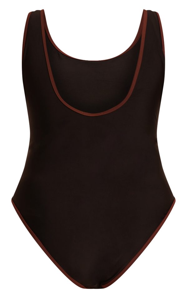 12c516c06616e8abfcf5e1f7411ae8fbfdbc70ca_CNM4870_6_plus_black_contrast_binding_scoop_back_swimsuit