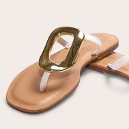 12f7730f61133d50053bb11517b788aae35ebee4_CNL8151_3_white_pu_square_toe_thong_trim_detail_resin_sole_flat_sandals