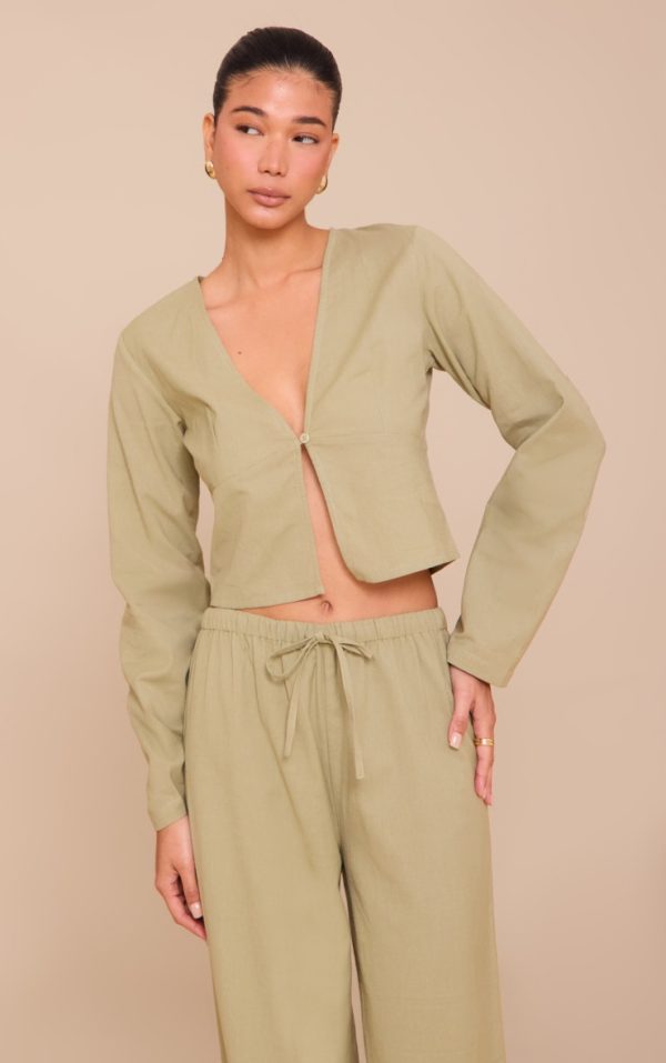 13536647a0b87779fbc2bc137ff1cb1f77ffb12a_CNM6108_1_khaki_long_sleeve_top