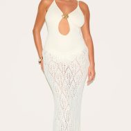 13779c348327a447de5f78719279b1094ce2cd14_CNM6514_1_plus_cream_crochet_maxi_knot_detail_beach_skirt