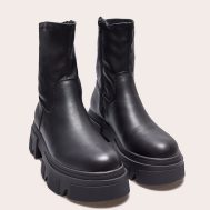 13873662aee812097b5612ba2fab976beeca81ce_CMZ0722_2_black_pu_textured_extreme_cleated_sole_ankle_sock_boots