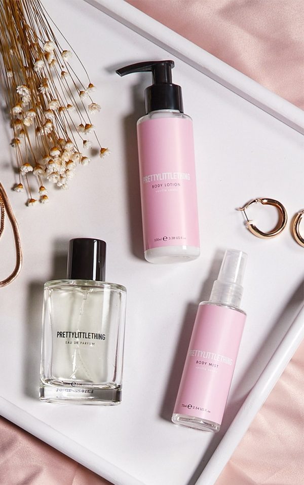1449c34b40fc1213d76ccf19bf44420a67c72a23_CMZ6023_2_prettylittlething_vanilla_smoke_edp_gift_set_worth_gbp21_00