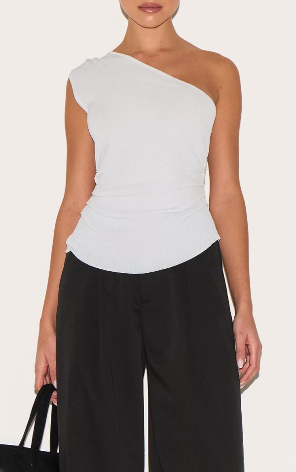 1496eebf932956b6afaca11108b264d6fb15a0fe_CNL7740_4_white_fine_knit_one_shoulder_ruched_side_top