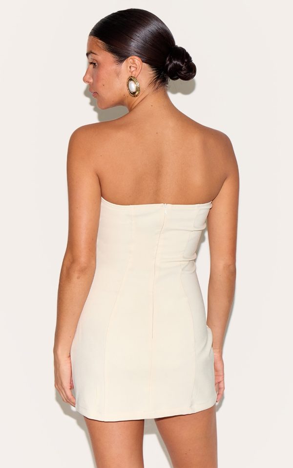 14bbb5842e62f76367649dedb668b1a9586de15a_CNM3490_2_petite_cream_tailored_mini_dress