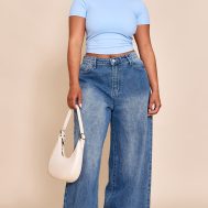 14fcb93d09ea2160fb37e2bf4752cf77ffd97ea7_CNN0685_3_shape_sky_blue_built_in_bra_sculp_t_shirt