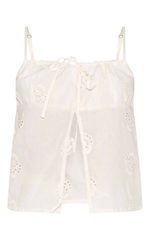 1548c90660fe5fbb401a85a8cf730cb7d0cfcf36_CNM6112_5_white_broderie_swirl_detail_floaty_top