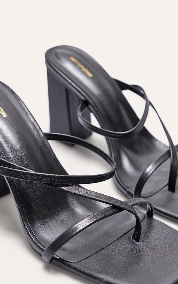 1595985859a5893af329ad541f68fb5cad5de7ca_CMP8424_4_black_pu_toe_loop_strappy_block_heeled_mules
