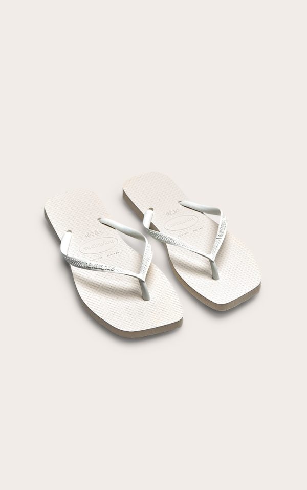 15f31f60760dff0c8cd404bad9b13842c0d2263d_CNM1814_2_white_havaianas_slim_square_flip_flops