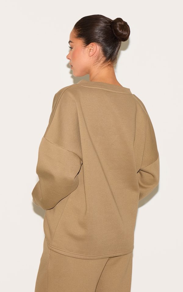 178670129e5c8b9c14d860f51fa0b7a407638165_CNM6505_2_taupe_oversized_v_neck_sweatshirt