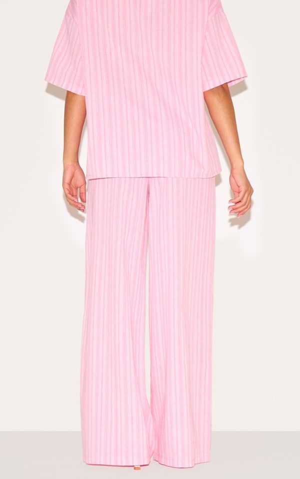 17a0ec7f4bfb29b334efa33dafdc82058b90d9ef_CNM4397_3_petite_pink_pinstripe_wide_leg_trousers