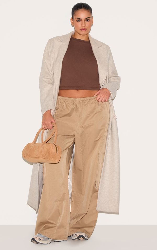 17ad17b51d027e42991693236f7ba57aed7ccf9f_CNL9956_1_plus_stone_drawstring_cargo_pocket_detail_straight_leg_trousers