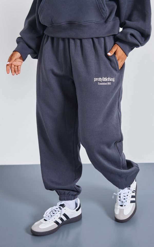 17ccc40502be8187b48760494ec31961fdf289a3_CNK1338_2_petite_charcoal_slogan_cuffed_joggers