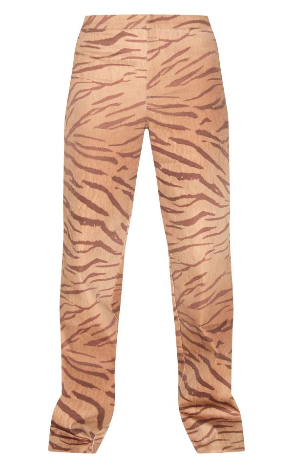 188982d7d9a90aa282471ed82509f6d73cb99188_CNM2422_5_brown_tiger_printed_trousers