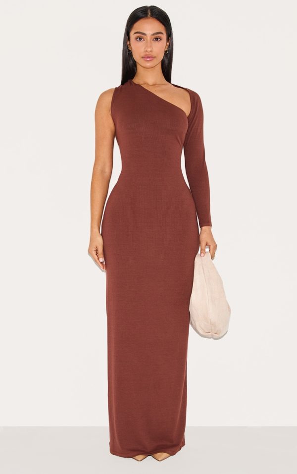 199e94b002a65ba5d6ab47f214d0524e423997c1_CNM1861_1_petite_chocolate_ribbed_one_sleeve_maxi_dress