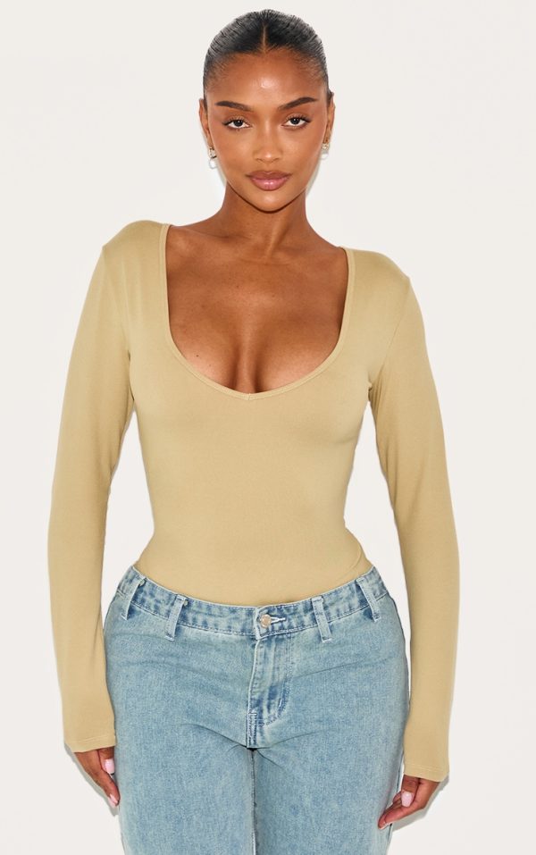 1aa2a949b04daca3671482ba6b5f29dcfc488b4c_CNJ7814_1_shape_stone_sculpted_v_neck_long_sleeve_bodysuit-1