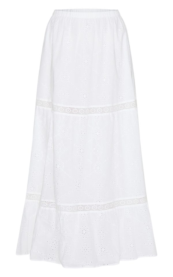 1aa9ee3e056d3bf6f308634e386840e6d1709ab2_CNM3244_5_white_broderie_floaty_maxi_skirt