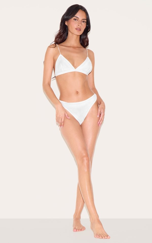 1afd50d91ec338300136cd71d516c1c3db4d51f0_CNL2414_1_white_mesh_basic_thong