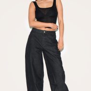 1b47a3675c2c1734e6c68808b4492033c0519498_CNL5998_2_raw_indigo_seam_detail_low_rise_baggy_jeans