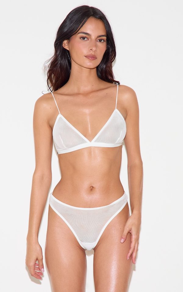 1b52f96cfad83be9cbd37c3b14408d54a2f42f3e_CNL3154_3_white_mesh_pack_of_2_basic_triangle_bra