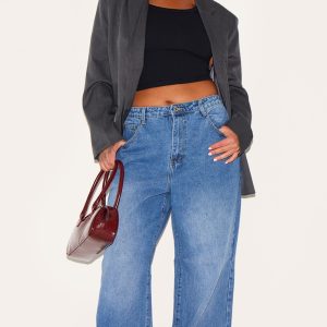 Plus Mid Blue Wash Mid Rise Straight Leg Jeans