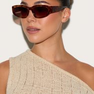1b9ab94cd5f13b9c2c8d2fd102296579cf5da46c_CNL7855_4_tortoiseshell_chunky_angled_sunglasses