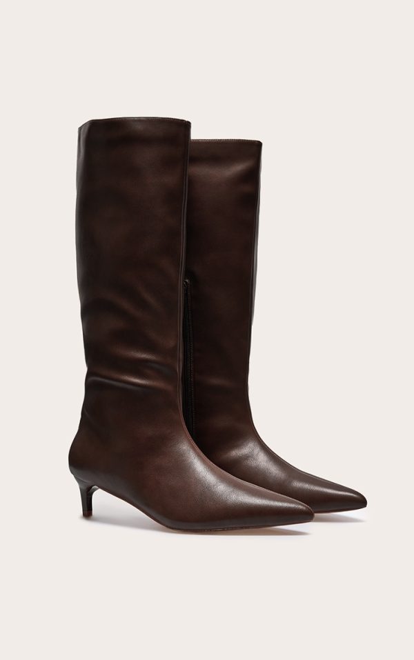1bd934ce5b6ffc1915ebff3b747c0215900d49d5_CNL4152_2_chocolate_pu_point_toe_low_stiletto_knee_high_heeled_boots