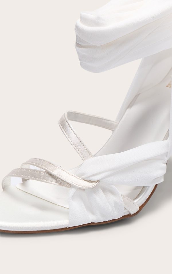 1c05b1bbd26647b917c950c3a87102db002311d8_CNM0234_4_ivory_satin_round_toe_lace_up_ribbon_high_heel_sandals