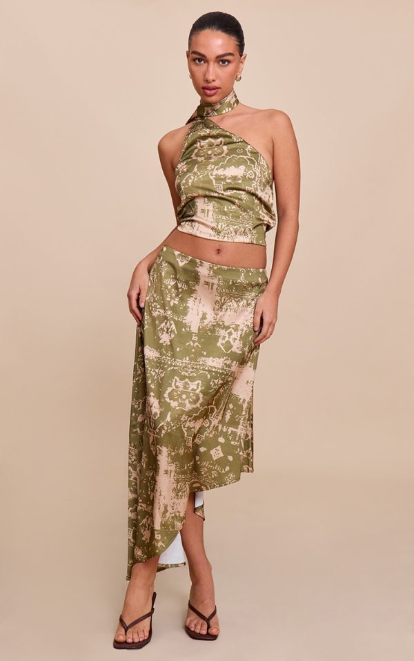 1cabde4a76316302b14ce19fd78857911f668b7e_CNM8897_3_khaki_printed_satin_scarf_detail_crop_top