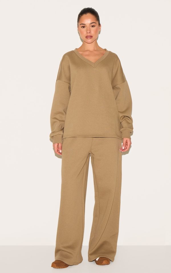 1ce39eaeb81d954b7460b01e5f8c7ba2c2f68850_CNM6505_3_taupe_oversized_v_neck_sweatshirt