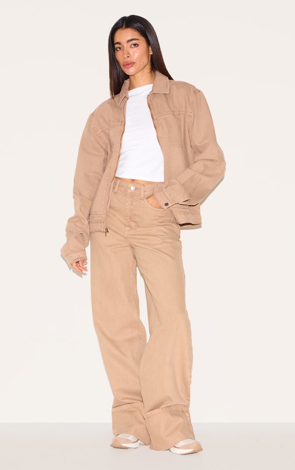 1d5cf73a8d344df8f8928f6f8cd9e2ea3c4d458b_CNL6626_3_taupe_boxy_contrast_seam_carpenter_denim_jacket