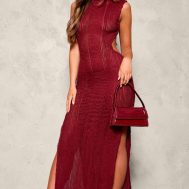 1d6e0214b85934d494f33de479cb3655166b6c72_CNK4154_2_burgundy_texture_extreme_back_cut_out_maxi_dress