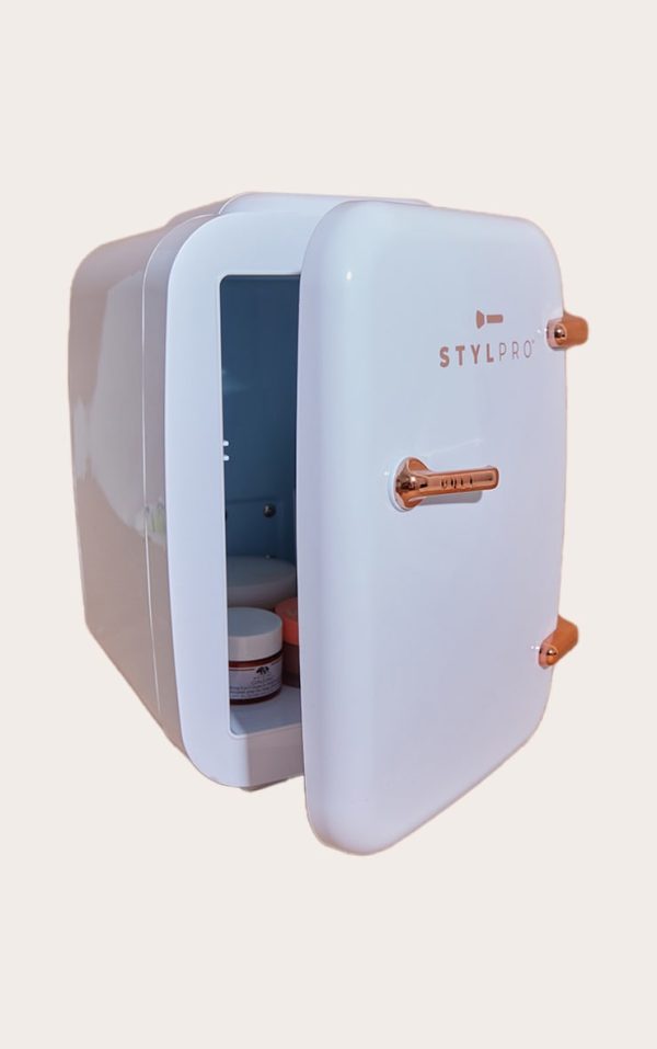1e18ccf876cb1e2824d7540f3d4cdf064a9171c3_CMW1288_6_stylpro_beauty_fridge