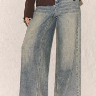 1e2ea2abdcf3d65fe2750d72202bf8cbd0cd9f8d_CNL0362_2_vintage_raw_waist_mid_rise_wide_leg_jeans