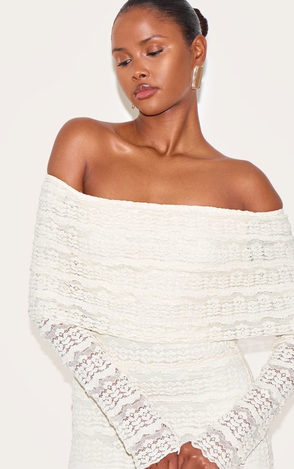 1e6bca4f14f904e1ee5358da9e4070b17e4939bb_CNK1067_4_white_textured_bardot_maxi_dress