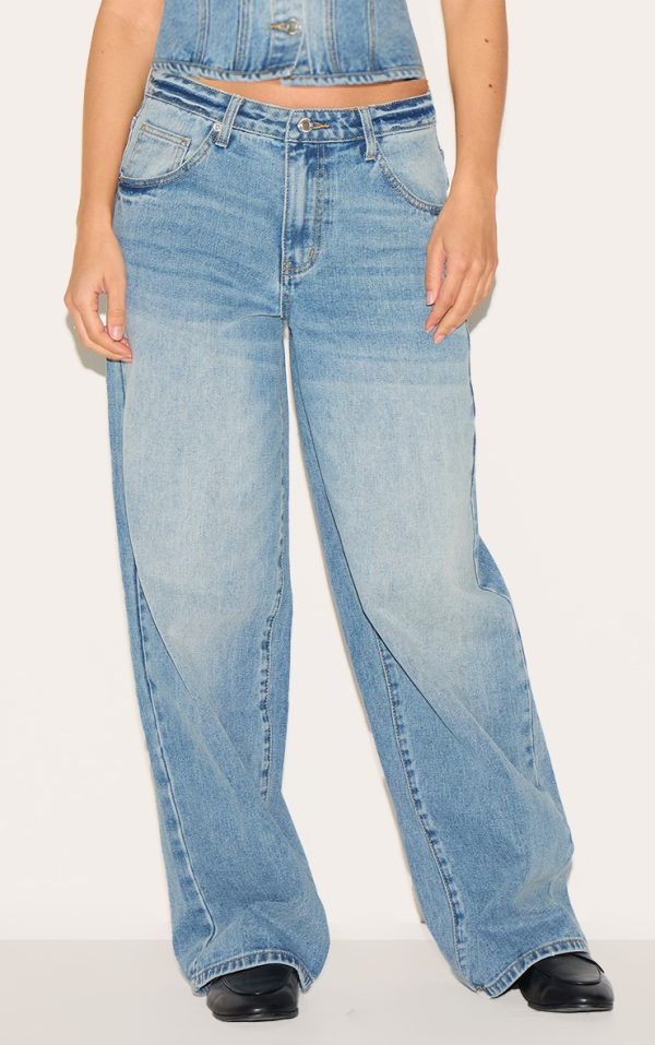 1e72297f9b056de3c2b4cb844b63b1d4a87349c0_CNL7796_2_mid_blue_wash_low_rise_wide_leg_jeans