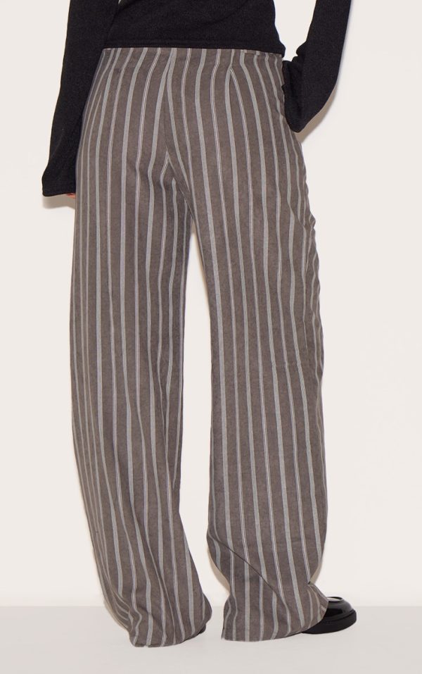 1ea77bddec6b3e4ef6b1b9146a78c046f3ad2b00_CNL9075_3_charcoal_pinstripe_peach_skin_tailored_trousers
