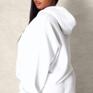 1eb4d15783c1bd2ddd5a39844fa0c80dc9957dbe_CNI4889_2_prettylittlething_plus_ash_grey_logo_oversized_hoodie