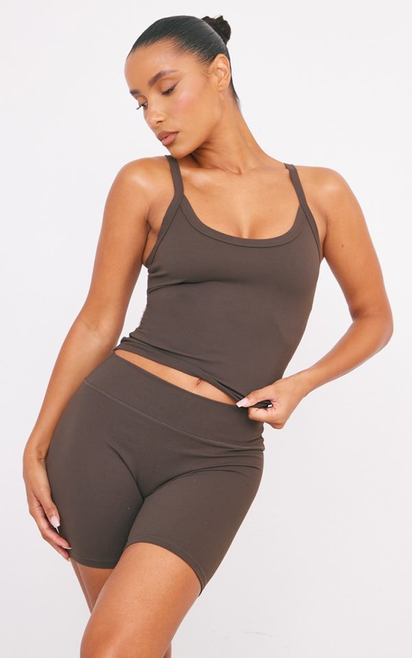 1ec447421d52220c0637748fe6a06839ceda040d_CNF7395_1_espresso_ultimate_sculpt_strappy_gym_vest