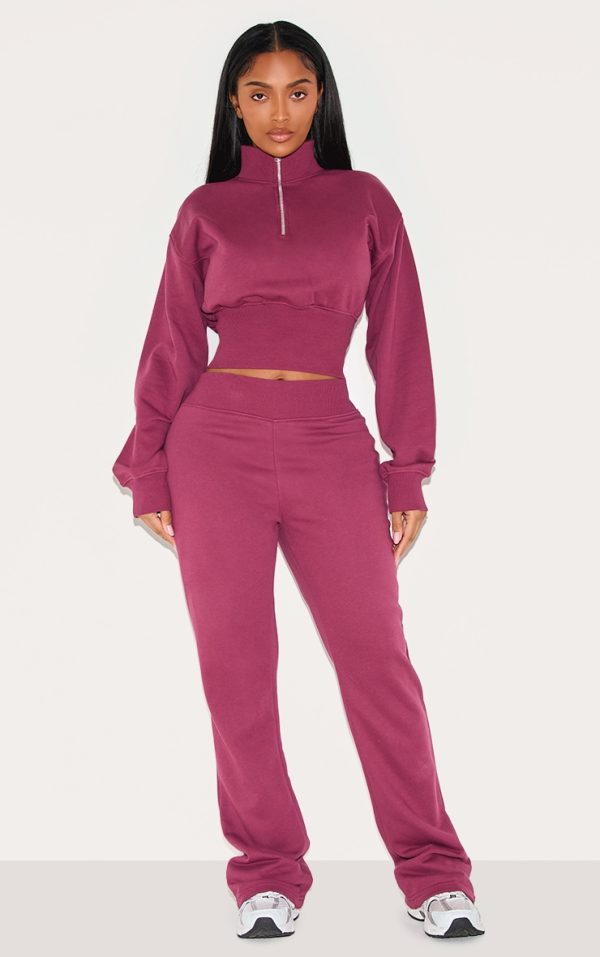 1edb80a82b013b384dc91f356ab5c9938965fd26_CNM0090_3_shape_burgundy_half_zip_cropped_sweatshirt