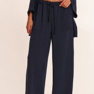 1f816b5789ac71672f6c35f5ec7d38764f1905fa_CNN1469_2_navy_floaty_drawstring_beach_trousers