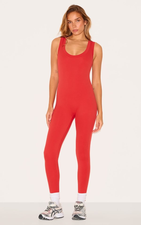 1fcc2cc695b5b3f8b2e07f7660e5430a7a434028_CNL7756_1_red_sculpt_contrast_binding_unitard
