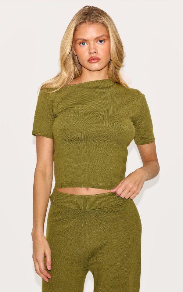 2050567d7ed5b0c9041ca01c3d17333eedf14d35_CNL6036_1_olive_basic_knit_asymmetric_neckline_top