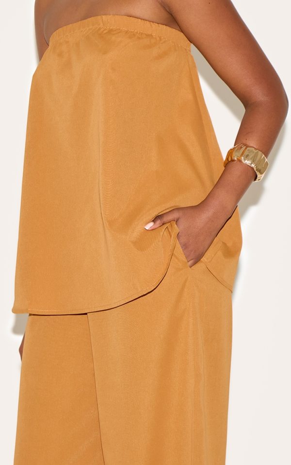2111aca6ea08459f7dd4ec724ce87e46852b7522_CNM8913_4_deep_mustard_woven_mid_rise_wide_leg_trousers