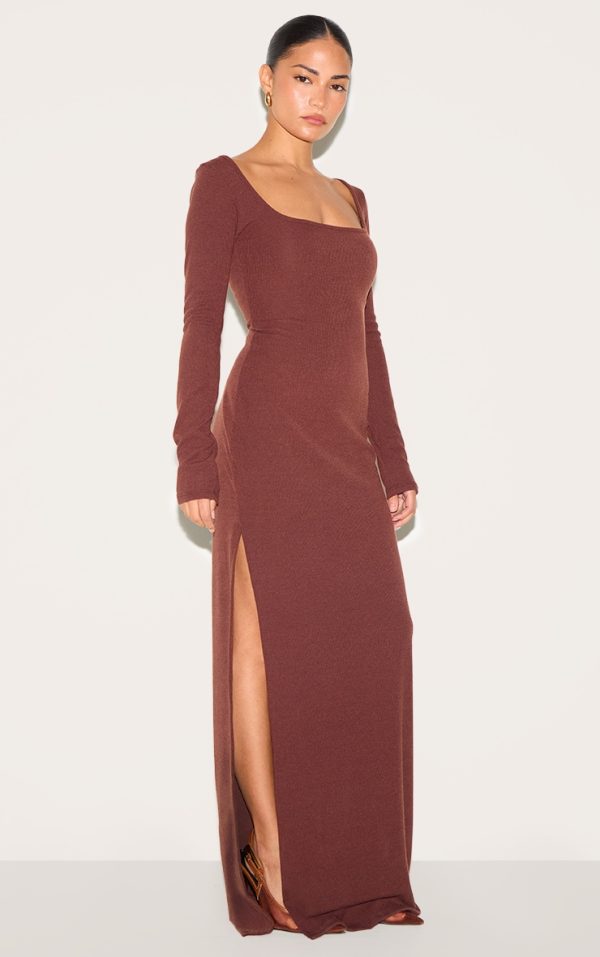 2119e26bc7a65e95bd19a46c801edb81c13af3ed_CNM1865_3_petite_chocolate_ribbed_long_sleeve_maxi_dress