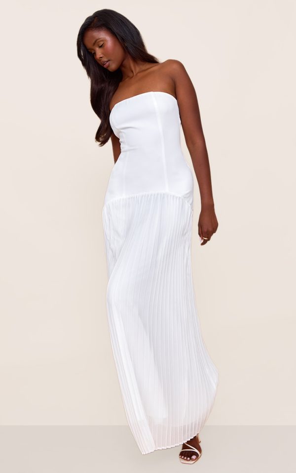 2123a9d735a6817ed8911afabf8564c37ad6f01d_CNN0409_3_white_woven_bandeau_pleated_hem_detail_maxi_dress