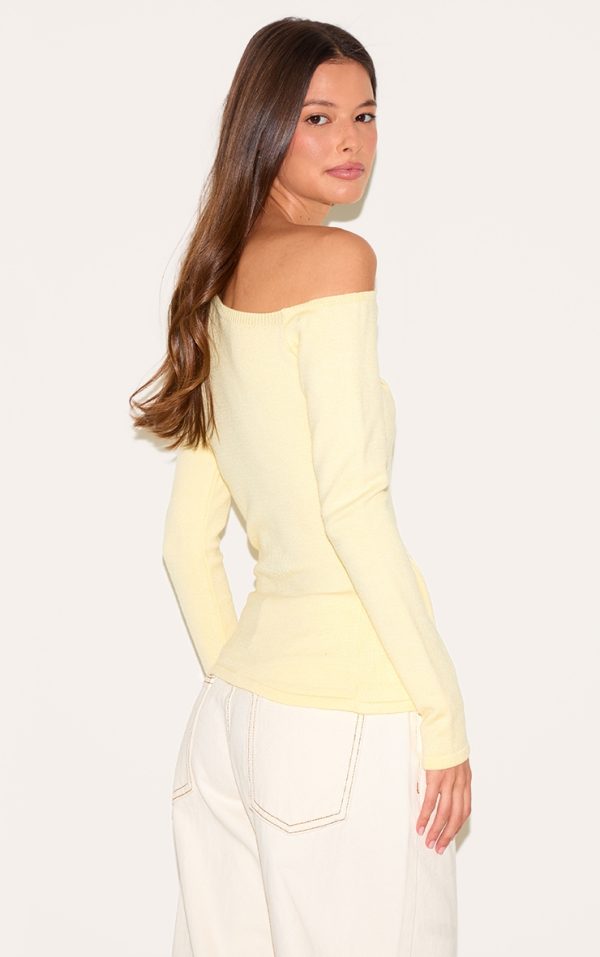 216d051e01ba34ee1089710f347f6bed643db832_CNM9267_2_lemon_asymmetric_knitted_top