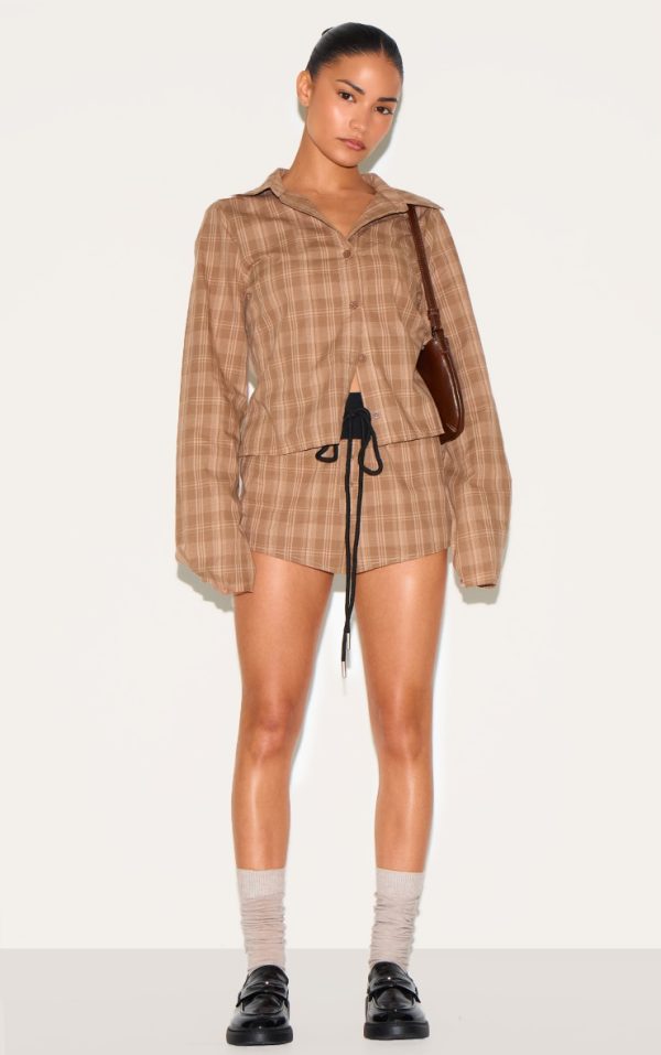 2208497927c8cef02f5ae5465a0251941e06ddb7_CNM3456_3_petite_chestnut_check_woven_shirt